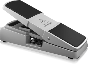 FC600-V2_P0E9U_Left_XL