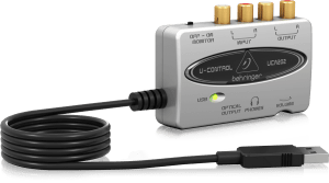 UCA202_P0484_Left_XL