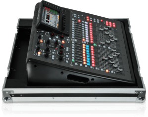 X32-COMPACT-TP_P0B18_Left_XL